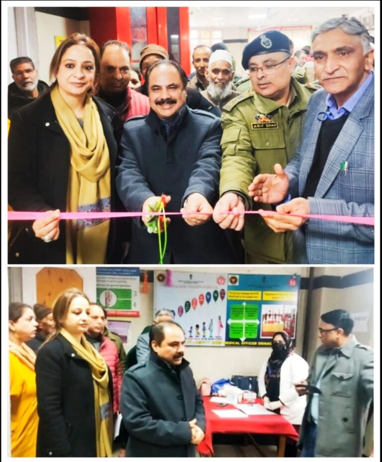 DLSA Sgr, Health Deptt Kmr organise free Medical Health Camp for Senior Citizens at Ahate-e-Waqar, Chanapora