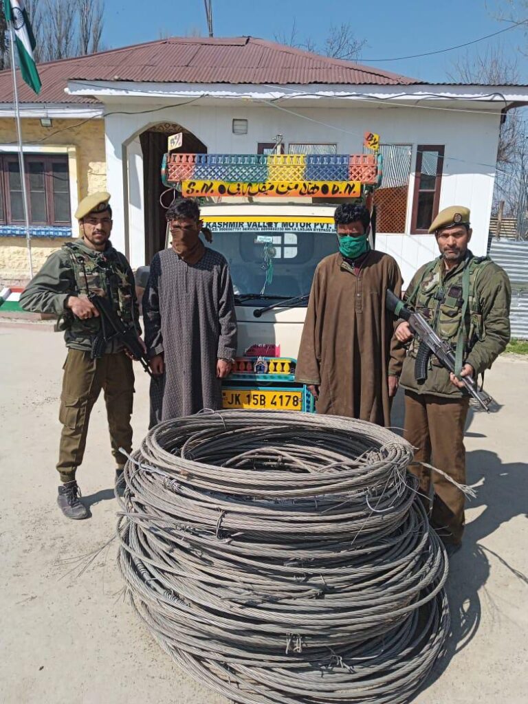 Police solves burglary case in Baramulla