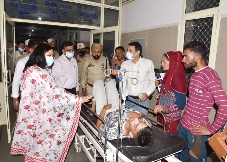 DC Udhampur visited District Hospital