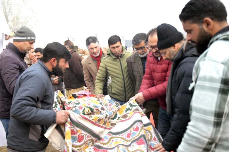 2-Day Trainee Products’ Sale begins at Numaish Gah Srinagar