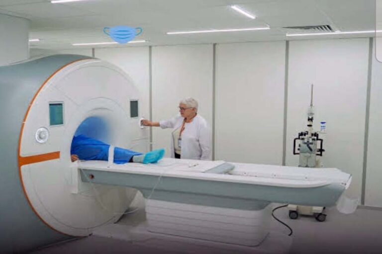 GMC Srinagar Keeps Diagnostic Services Functional; MRI Unit Undergoes Essential Maintenance